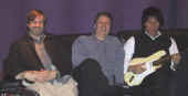 PETE WITH ANDY WRIGHT N JEFF BECK.JPG (43663 bytes)